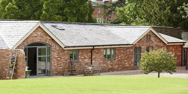 The Gardener’s Bothy offer a spacious open plan living space perfect to two to enjoy!