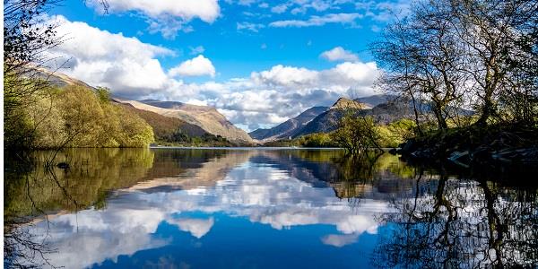 honeymoon break in Snowdonia